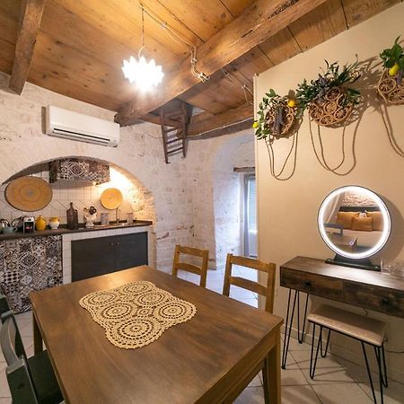 Trullo Arboris Villa Alberobello Exterior photo