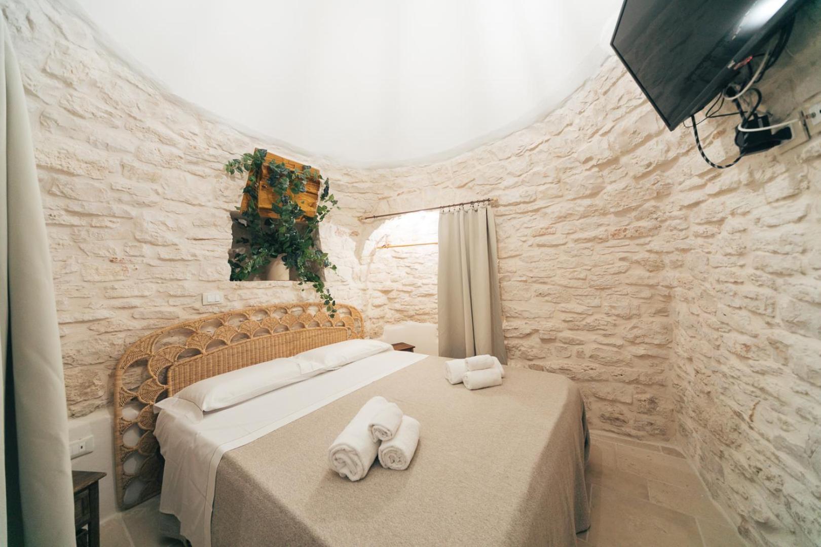 Trullo Arboris Villa Alberobello Room photo
